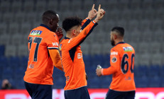 Başakşehirden Adana Demirspor karşısında kritik galibiyet