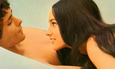 Madem taciz edildiniz, niye bu kadar yıl suskun kaldınız