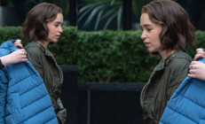 Çıplak sahnede oynamak istemiyorum dedim, merhamet etmediler... Acemiliğimden faydalandılar