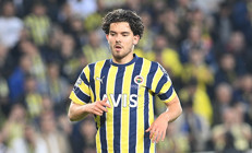 Fenerbahçede Ferdi Kadıoğluna bir talip daha çıktı