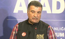 Orhan Tatar 3 dakikada bir artçı sarsıntı meydana geliyor dedi ve uyardı: Binalardan uzak durulmalı