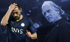 Sevilla-Fenerbahçe maçına İspanyollar da şaşırdı Kaçan pozisyonlar ve talihsiz gol...