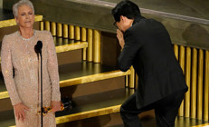 Oscar ödülleri dağıtıldı: Ağlaya ağlaya gözlerinde yaş kalmadı