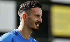 Fenerbahçeden gönderildi, Almanyada kendini buldu Augsburg, Mergim Berisha kararını açıkladı