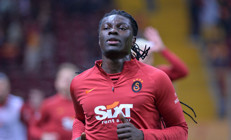 Galatasarayda Okan Buruktan Gomis açıklaması Forma giymek istemedi