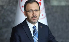 Bakan Kasapoğlu, Fenerbahçeyi tebrik etti