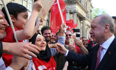 Cumhurbaşkanı Erdoğandan yurt dışında yaşayan vatandaşlara müjdeler