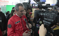 Bakan Özerden TEKNOFESTte Demirören Lisesi öğrencilerine ziyaret