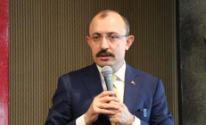 Bakan Muş: Petrol tüketiminin yüzde 25i kadar üretim yapılacak kapasiteye gelindi