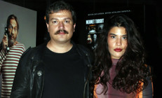 Mehmet Turgut ile şarkıcı Ada Sanlıman tek celsede boşandı