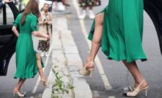 Tam düğmelerin bittiği noktada... Şimdi de bacak kasları olay oldu