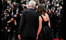 Yılların evli ve mutlu çiftini zorla ayırdılar : Salona el ele girmişlerdi