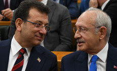 CHPde hareketli saatler... Dicle Canova kulislerdeki son gelişmeleri aktardı: İmamoğlu adayım der mi