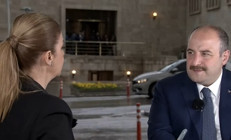 Bakan Varank, CNN TÜRKte... Değişimi takip eden bir partiyiz