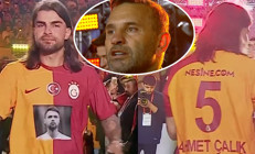 Galatasarayın kupa töreninde Ahmet Çalık unutulmadı Duygusal anlar yaşandı...