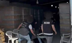 Tekirdağda sahte içki üretimi yapılan çiftliğe baskın; 6 gözaltı