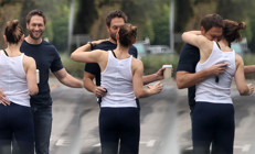 Ünlü oyuncu aşk sarhoşu oldu: Sarılıp öpüşmekten vedalaşmaya sıra gelmedi