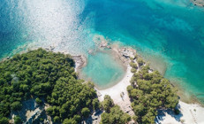 Hem tarihe tanıklık edin hem de deniz keyfi yapın: Sahilinde serinleyeceğiniz antik kentler | 5 ŞEHİR 10 ADRES