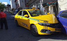 İstanbulda taksiye silahlı saldırı: Şoför öldü, yolcular yaralandı