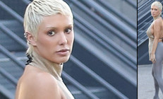 Hayatına giren bütün kadınları kendine benzetti: Ama bu aşk değil, hepsini süs gibi görüyor