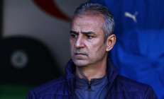 Fenerbahçede 2 isimle yollar ayrılacak İsmail Kartal takımda istemiyor