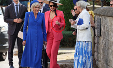 Kardeşini evlendirdi... Kendi evlilik müjdesini de düğünde verdi