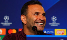 Galatasarayda Okan Burukun sürpriz Manchester United planı Zafer stratejisi şaşırtacak... Daha önce devirmişti...