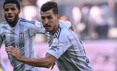 Beşiktaşta Salih Uçan sakatlandı Gerilme ve ödem...