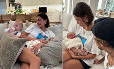 Hayranları artık çocuk müjdesi bekliyor: Ünlü çift dostlarının bebeğiyle ısınma turu atıyor