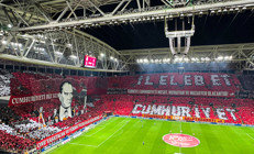 Galatasaraydan Cumhuriyetin 100. yılına özel koreografi