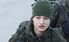 Yüzlerce yıl sonra tarih yazacak ama annesinin kirli çamaşırlarını temizlemek ona düştü