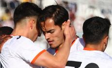 5 gollü maçta kazanan Adanaspor 2-0dan döndüler...