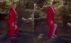 Yeni yıl için giyinip süslendi… Sonra bir anda kendini sulara bıraktı