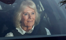 Kral Charles ameliyat oldu… Camilla onsuz kalamadı… Dayanamayıp 24 saatte 3 kez hastaneye gitti