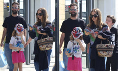 Uğradığı ihanet kalbini çok kırdı ama kocasından ayrılamıyor… Her şeye iki çocuğunun hatırına katlanacak