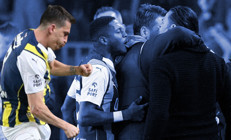 İbrahim Üzülmezden Mert Hakan Yandaşa tepki: Etik değil, ahlaki değil Trabzonda yapsın göreyim | İsmail Kartalın açıklamalarına anlam veremiyorum