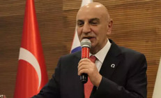 Cumhur İttifakı ABB Başkan adayı Turgut Altınok, 15 Nisanda hesaplarına yatıracağız diyerek duyurdu: Emeklilere 5 bin lira vereceğiz