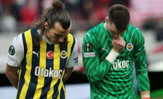 Fenerbahçe - Olympiakos maçında ekranlara yansımayan görüntüler