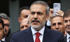 Bakan Fidandan Netanyahuya tepki: Bölgeyi savaşa sürüklüyor