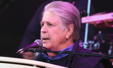 Önce her şeyimdi dediği eşini sonra da ona dair hatıralarını yitirdi… Demansa yakalanan efsane isim artık vesayet altında yaşayacak