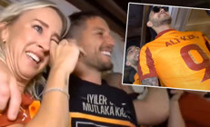 Mauro Icardi, Ali Koç forması giydi Şampiyonluk kutlamasında Dries Mertensin eşini ağlatan olay