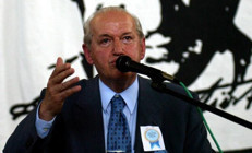 Şenes Erzikten Merih Demiralın cezası için Servet Yardımcıya tepki