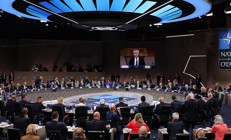 NATO Zirvesinin son gün oturumları başladı... Cumhurbaşkanı Erdoğan, NATO Müttefik ve Ortak Devletler toplantısına katıldı