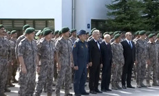 Devlet Bahçeli, Özel Harekat Başkanlığını ziyaret etti