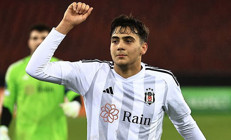 Beşiktaşta Mustafa Erhan Hekimoğlu şov Hem attı hem attırdı