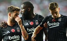 Beşiktaşın yeni transferleri coştu Semih Kılıçsoy, Rafa Silvayı mest etti