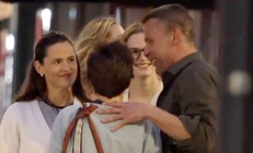 Eski kocaya aşk bakışı: En büyük pişmanlığım boşanmak demişti