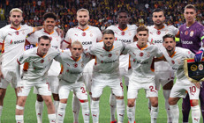 Galatasarayda Muslera şoku Young Boys maçına devam edemedi