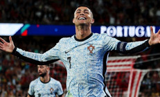 Cristiano Ronaldodan 900. gol Tarihte ilk kez...