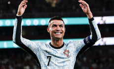 Dünya, Ronaldoyu konuşuyor 900 gol tamam, sırada 1000 gol var
